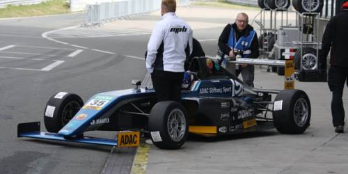 Offizieller Formel 4 Test Oschersleben (08./09.04.15)