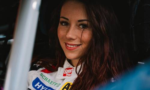 GT World Challenge Europe: Carrie Schreiner mit Start in GT3-Spitzenserie